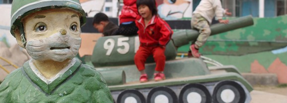 School children prepare for war